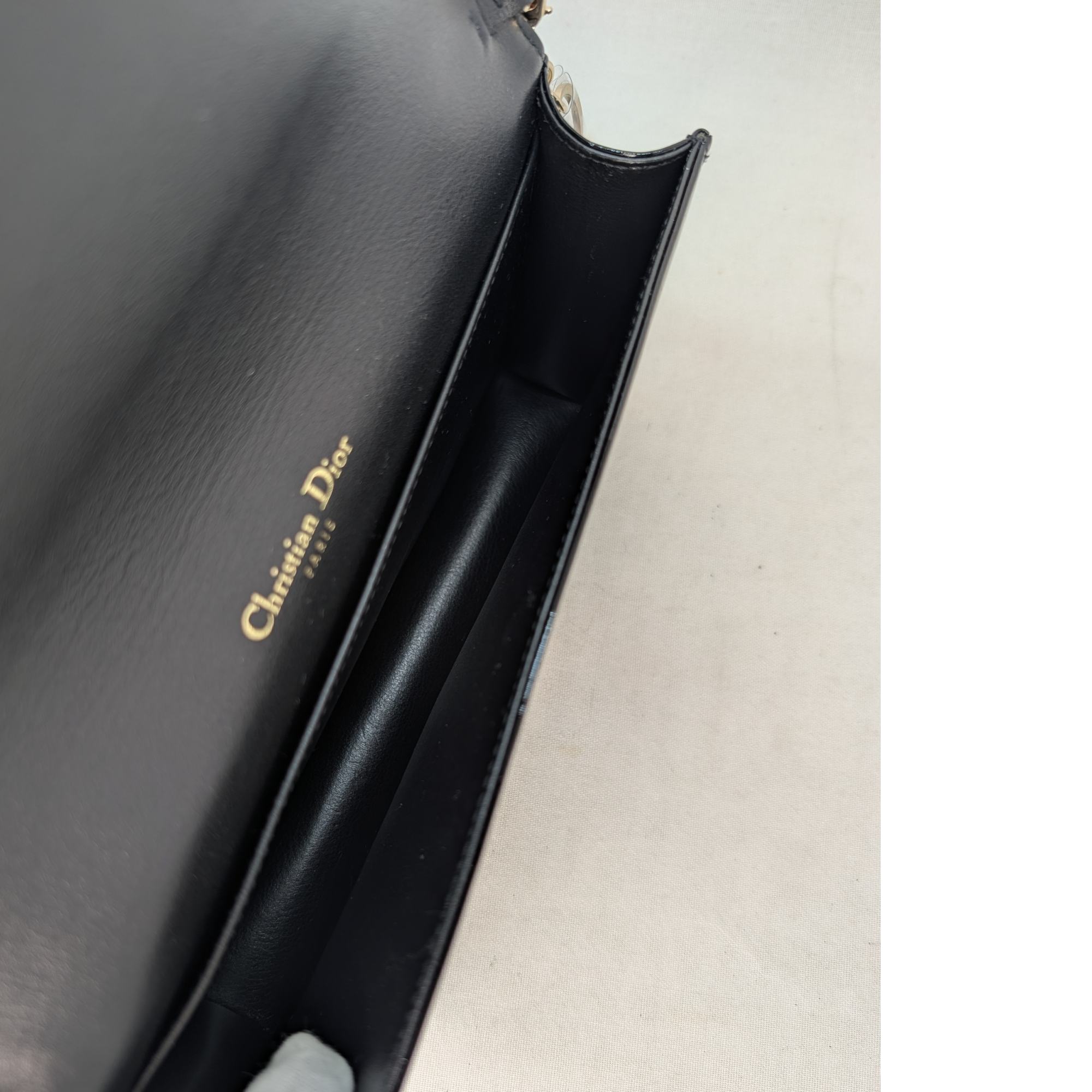 Dior Lady Dior 黑色 Cannage 漆皮手拿袋