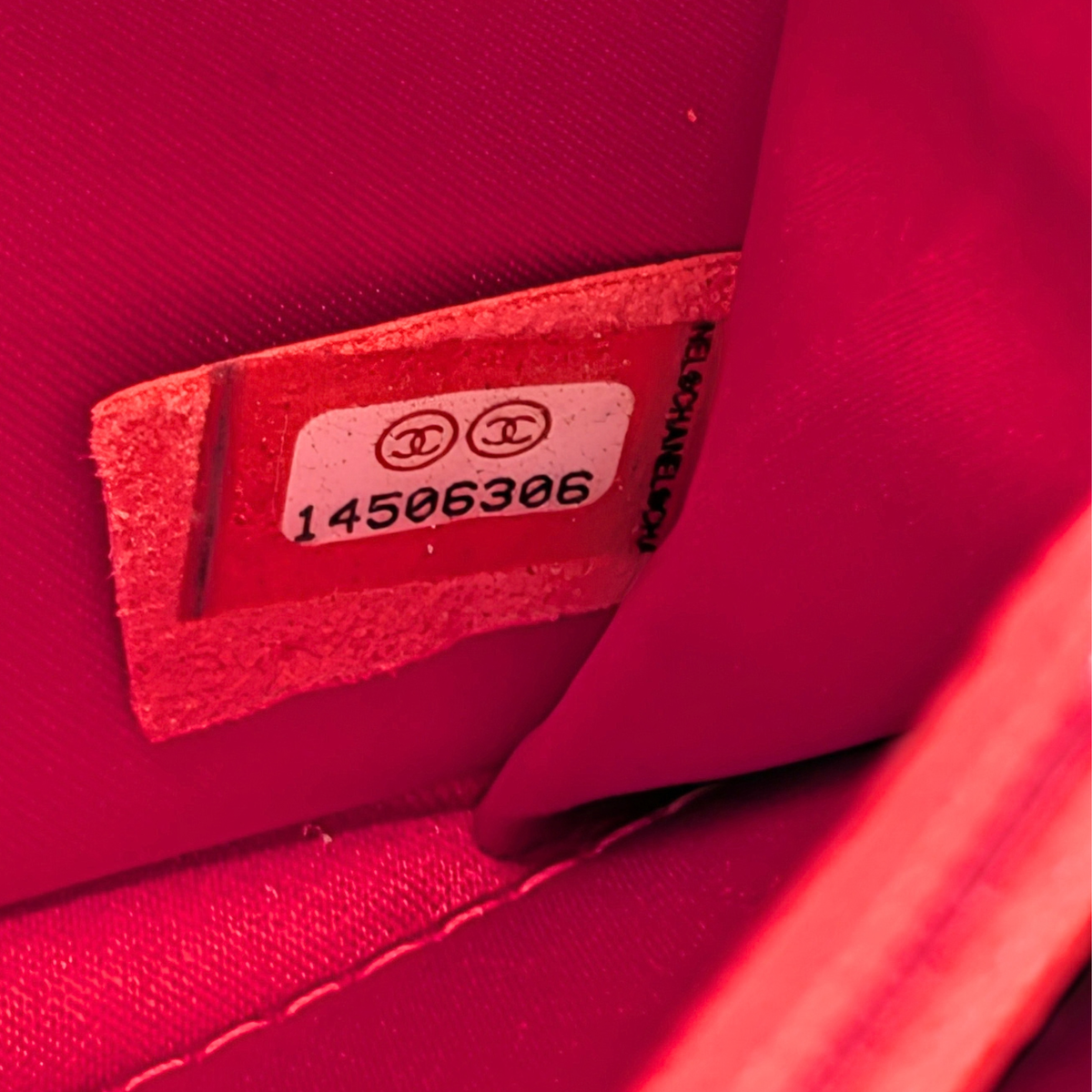 Chanel CC Quilted Lambskin Ultimate Stitch Flap Wallet On Chain Red