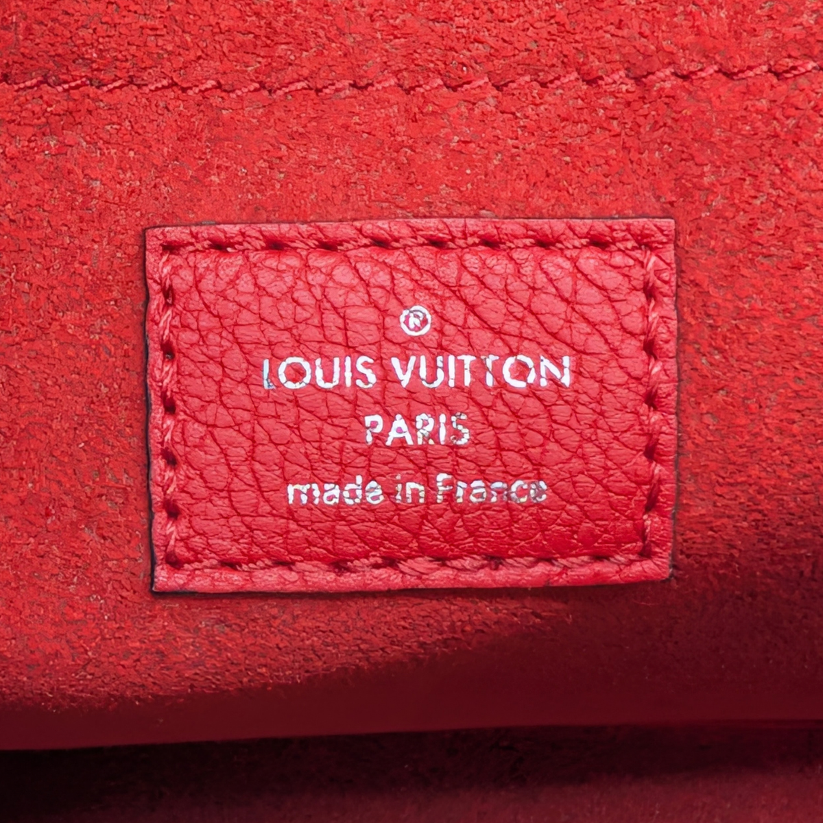 Louis Vuitton MyLockme Lockme BB Red Rubis