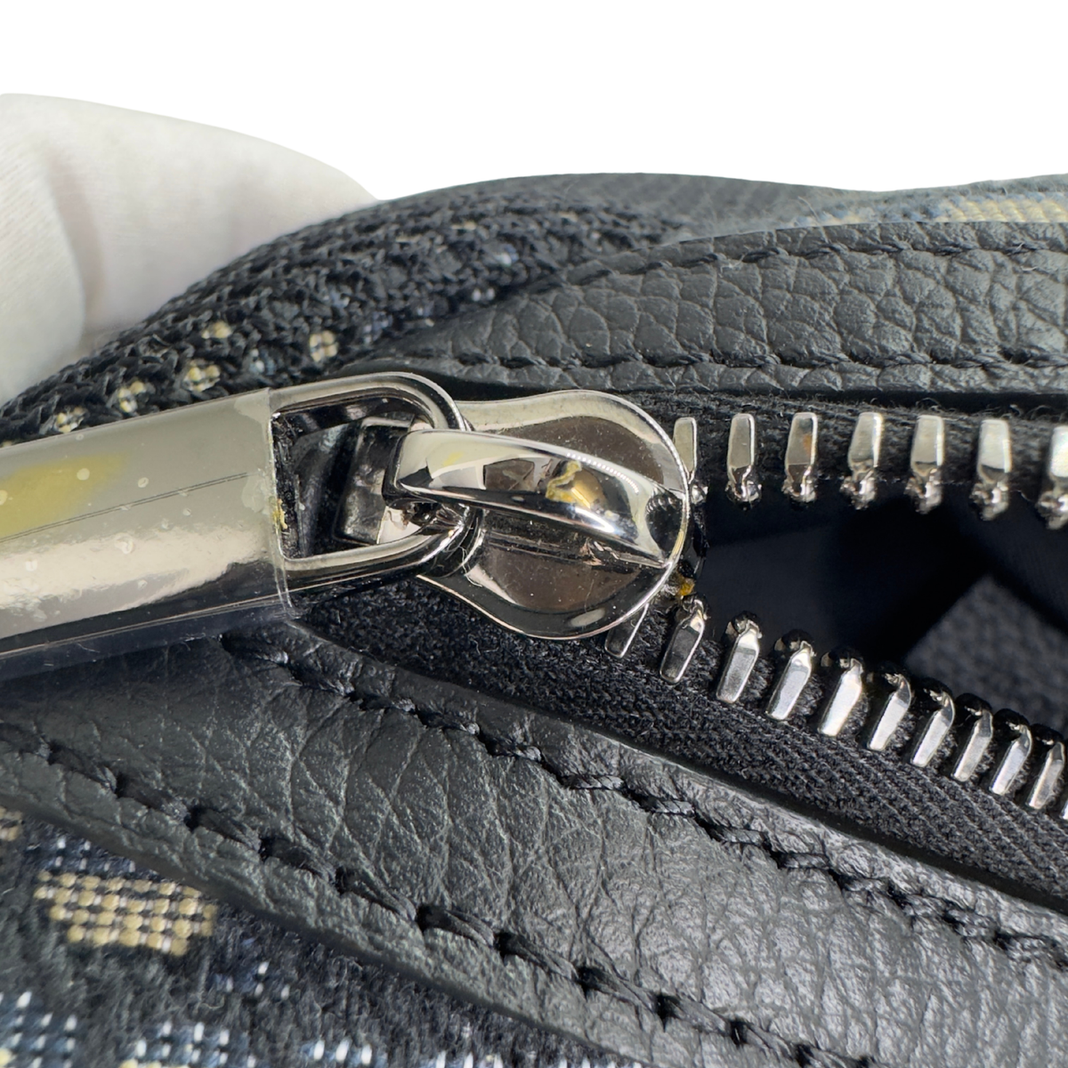 Dior Oblique Scarab 帆布皮革斜挎背包 海軍藍