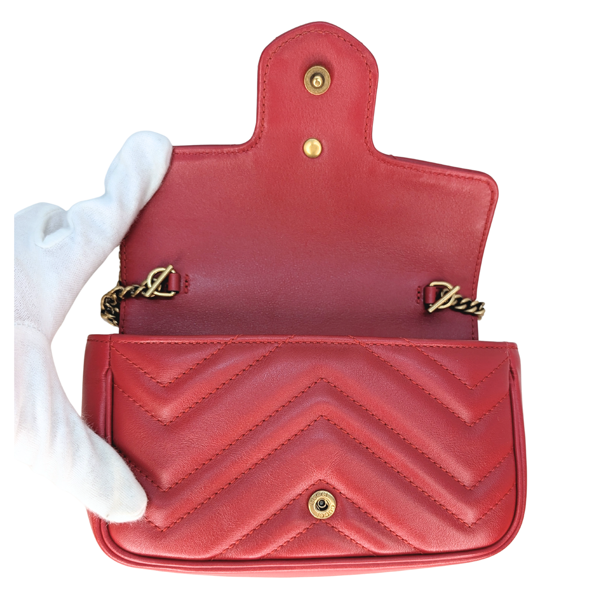 Gucci GG Marmont Mini Shoulder Bag Red