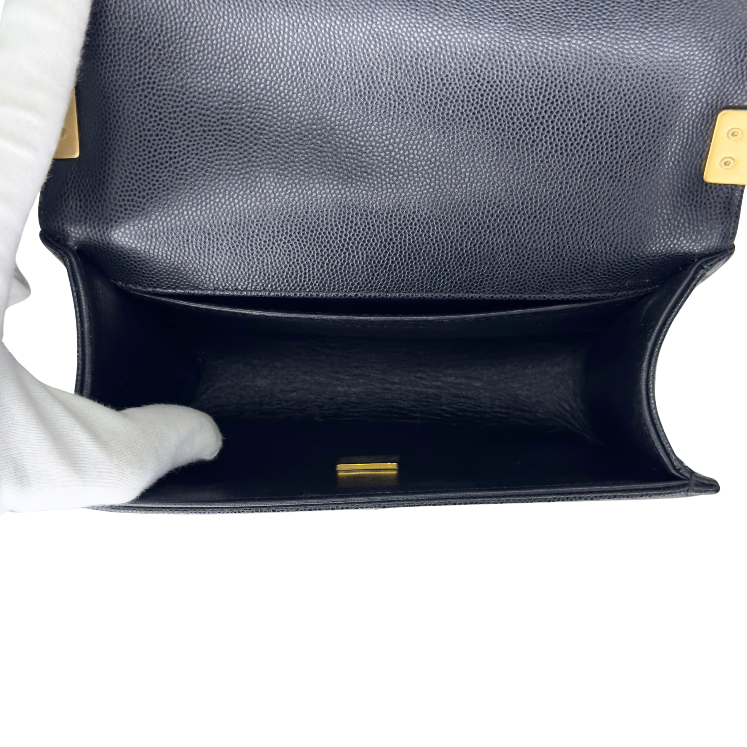 Chanel Smal Boy Bag Caviar Black GHW