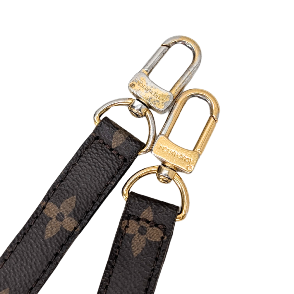 Louis Vuitton Pochette Metis Monogram Bag