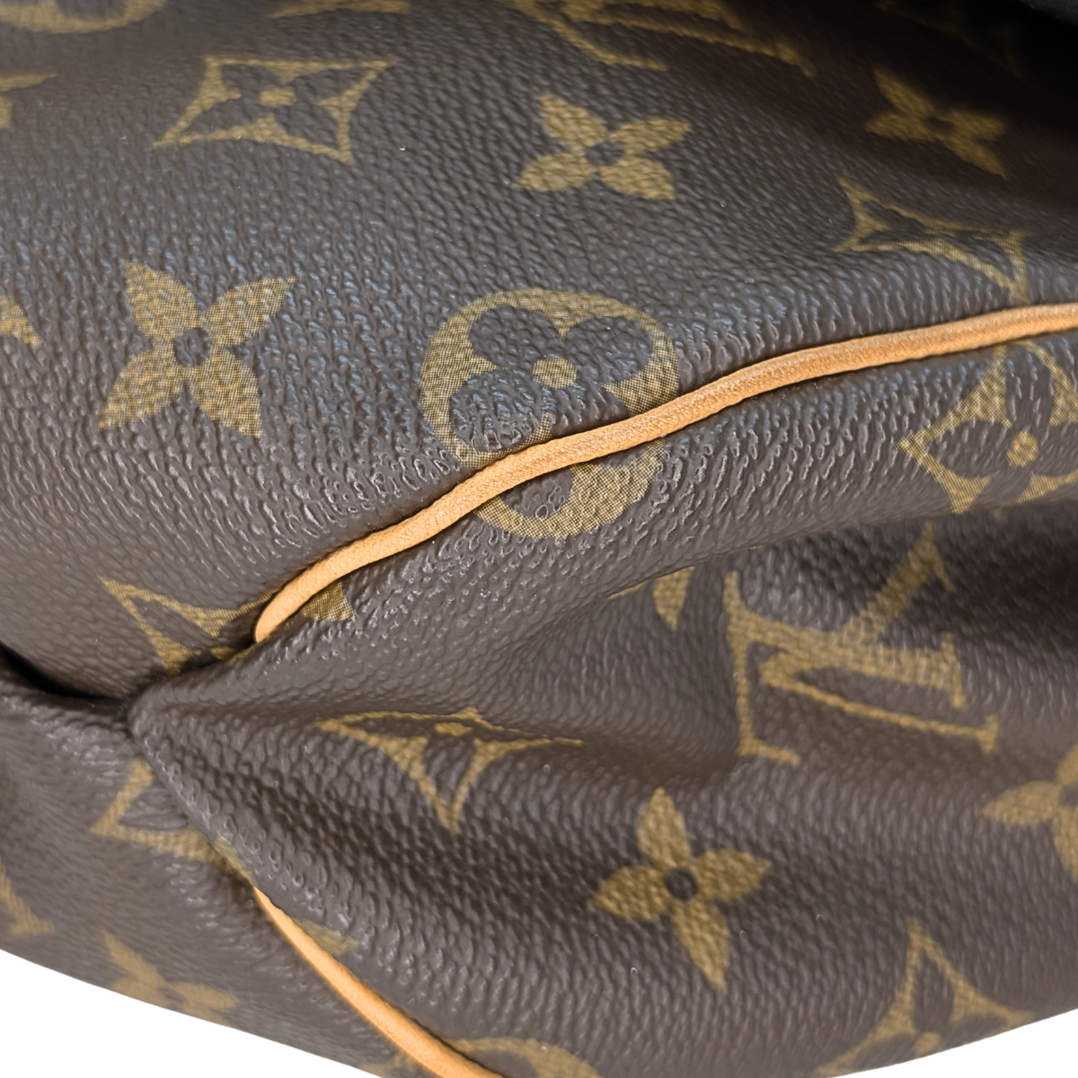 Louis Vuitton Monogram Kalahari PM Limited Edition