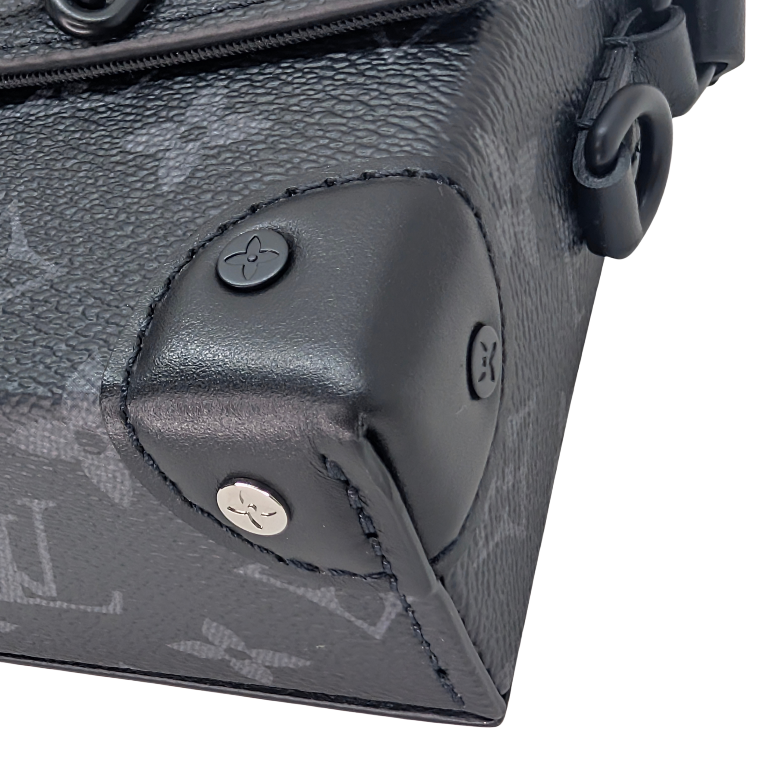 Louis Vuitton Steamer Wearable Wallet in Monogram Eclipse