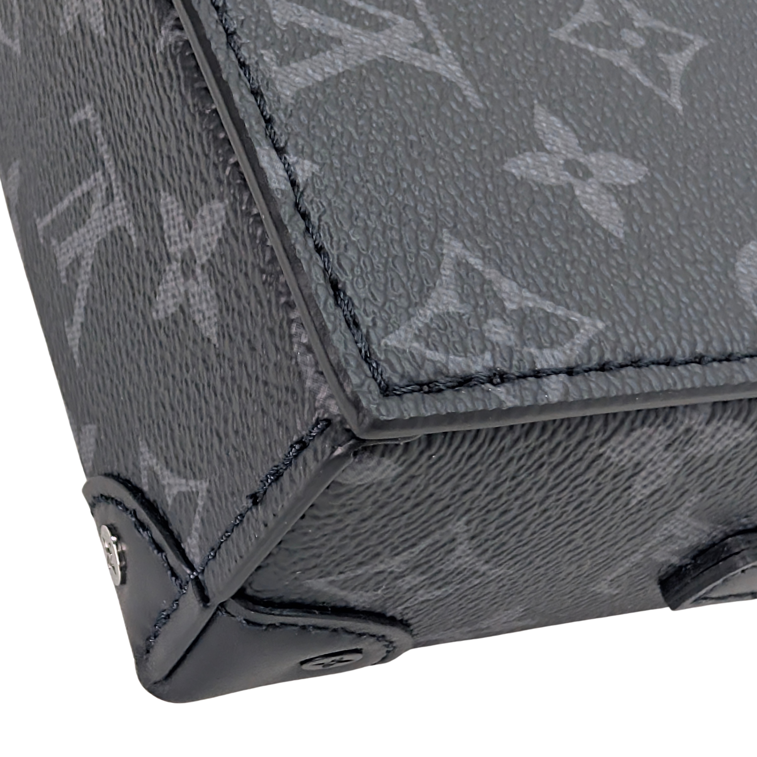 Louis Vuitton Steamer Wearable Wallet in Monogram Eclipse
